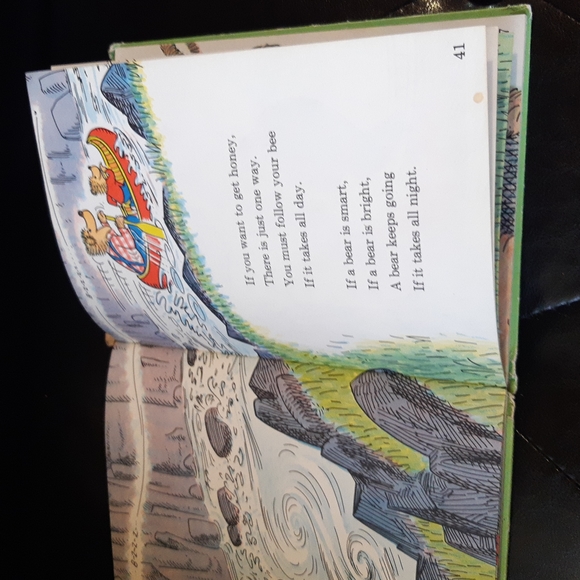 1962 The Big Honey Hunt by Stanley & Janice Berenstain - Picture 6 of 9